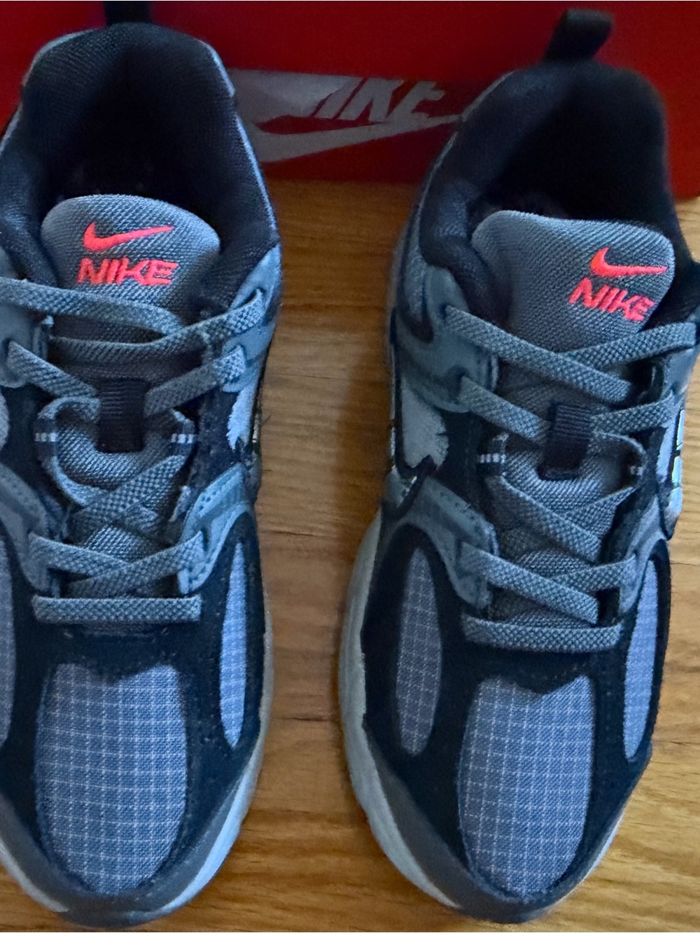 Nike Kids Gray and Black Sneakers with Coral Logo